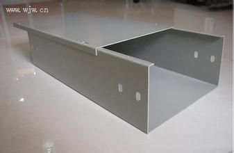 廠家直銷(xiāo)槽式電纜橋架