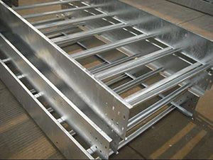 正品梯級(jí)式電纜橋架