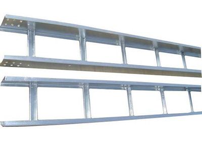 優(yōu)選梯級(jí)式電纜橋架